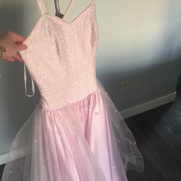 Vintage Pink Prom Dress - Picture 4 of 9